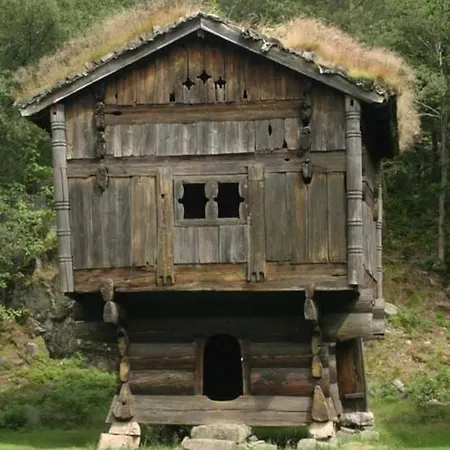Vigeveien 1, Daire *